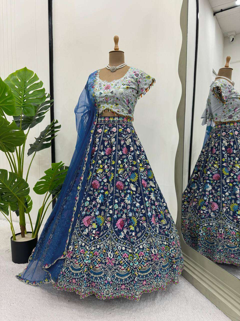 YNF FAUX GEORGETTE RIN162 258 LEHENGAS WHOLESALE DESIGNER FANCY TRADITIONAL LEHENGAS MANUFACTURER