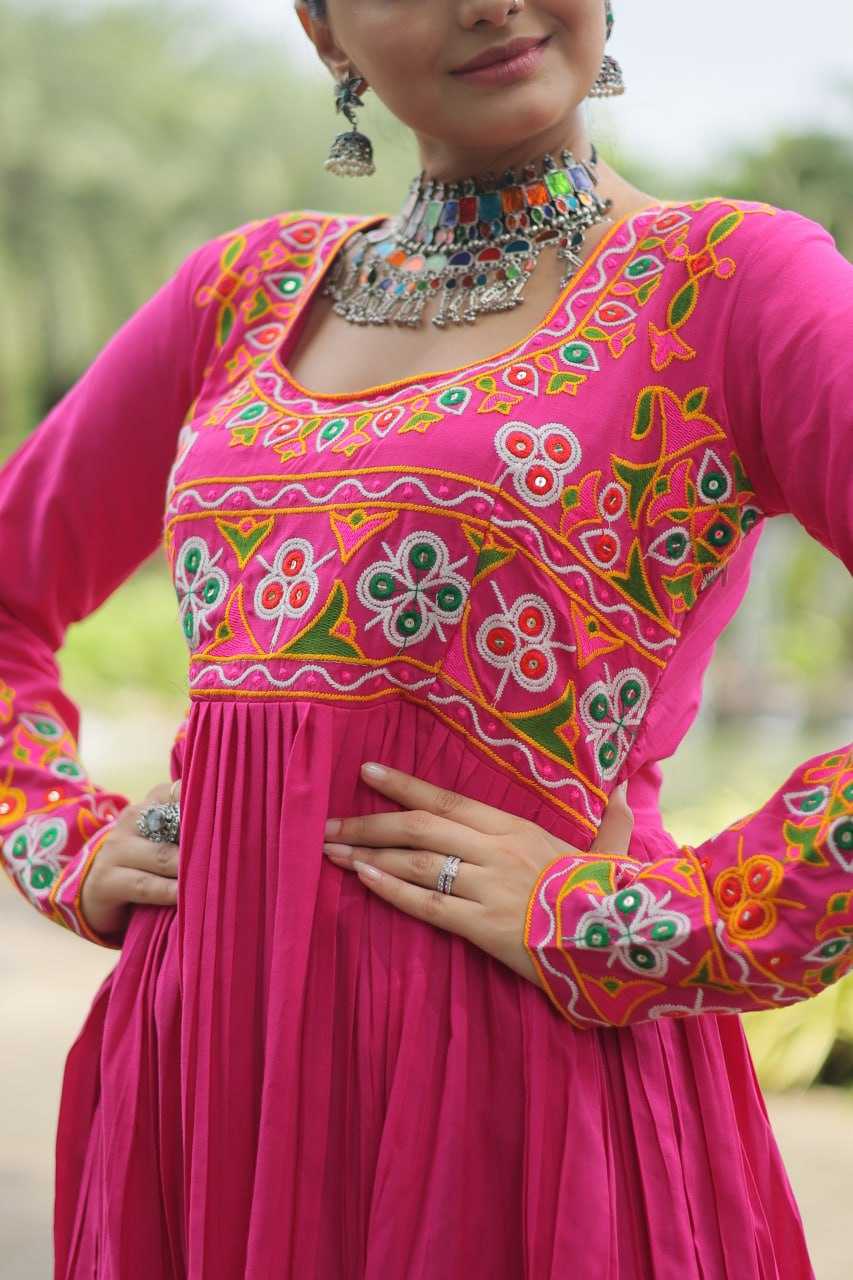 YNF RAYON KESH133 1130 KURTIS WHOLESALE WORKWEAR LONG RAYON FANCY KURTIS MANUFACTURER