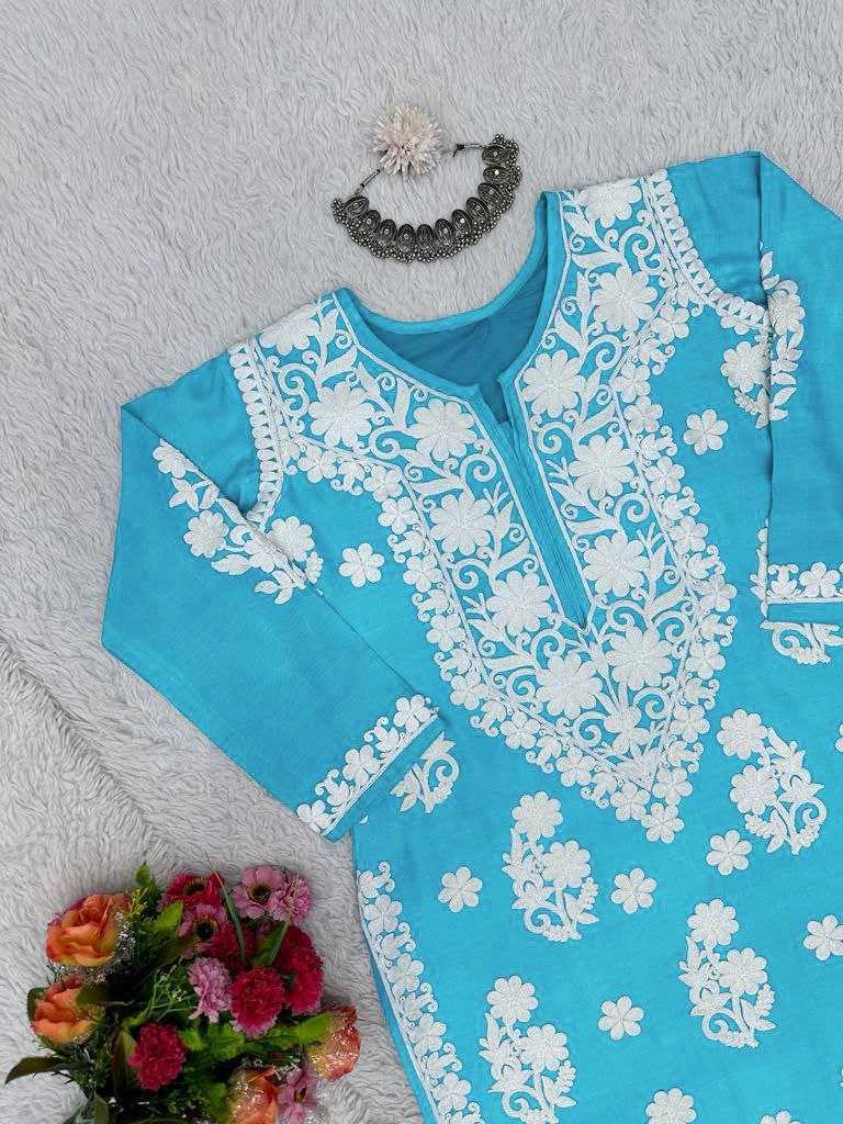 YNF RAYON RIN169 5641 KURTI WHOLESALE DESIGNER,LADIES,RAYON KURTI MANUFACTURER