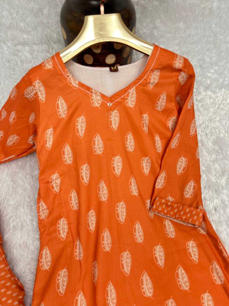 YNF MUSLIN KESH164 G64 KURTIS WHOLESALE LONG PRINTED KURTI WITH BOTTOM V-NECK LONG KURTIS MANUFACTURER- Kapda Export