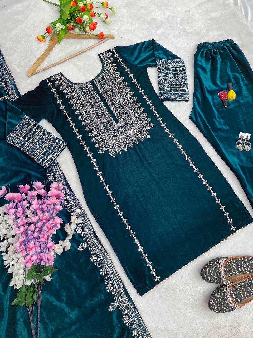 YNF VELVET KESH123 5017 SUITS & DRESSES WHOLESALE VELVET EMBROIDERY LONG KURTI BLACK SUITS MANUFACTURE - Kapda Export