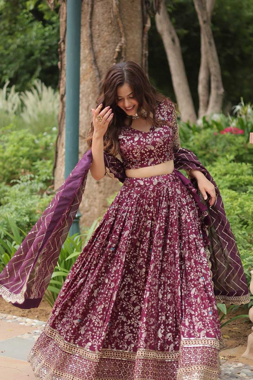 YNF VISCOSE KESH132 7124 LEHENGAS WHOLESALE NET FANCY WEDDING EMBROIDERED LEHENGAS MANUFACTURER