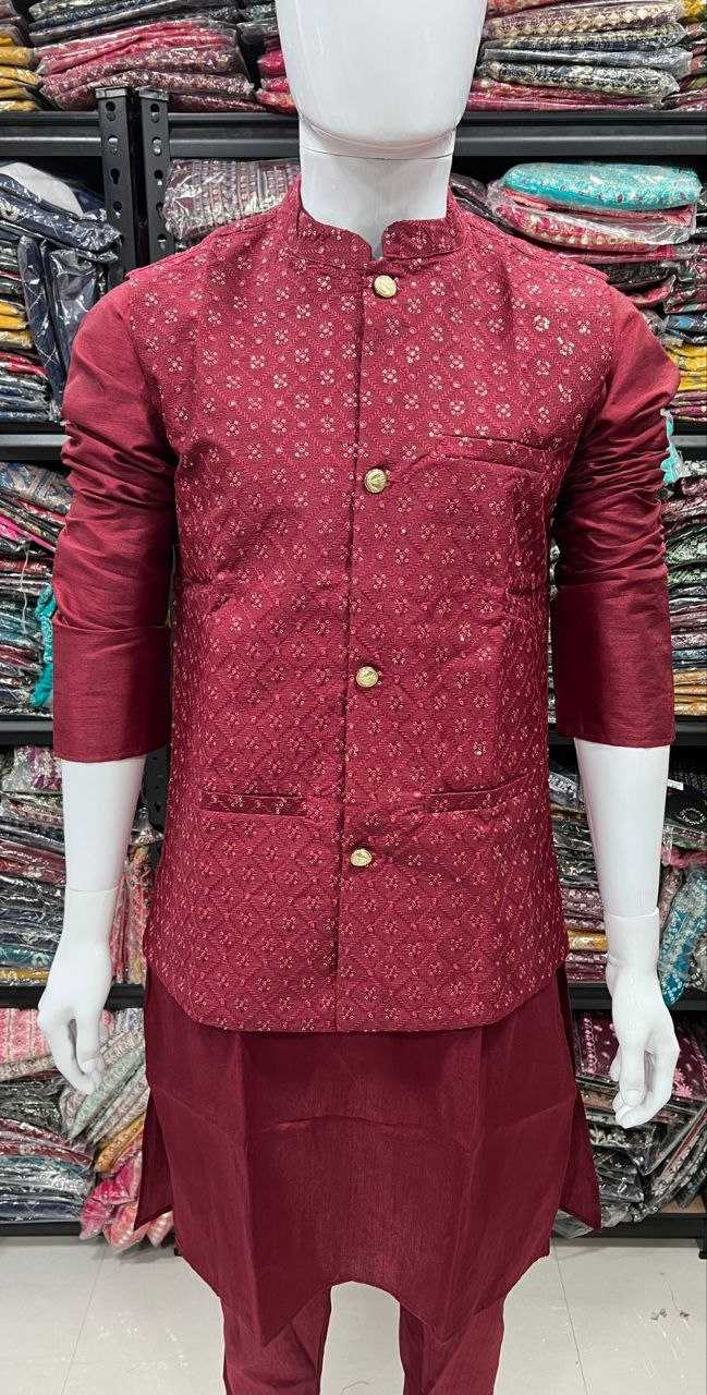 YNF BANGLORI SILK KESH246 SWAYAMVAR WHOLESALE MENS WEAR PATHANI SUIT SILK KURTA MANUFACTURER- Kapda Export