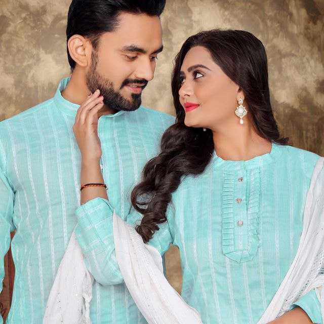 YNF COTTON RIN191 Madhu-Baala COUPLE WEAR WHOLESALE MENS KURTA PAYJAM & FEMALE KURTIS BOTTOM MANUFACTURER- Kapda Export