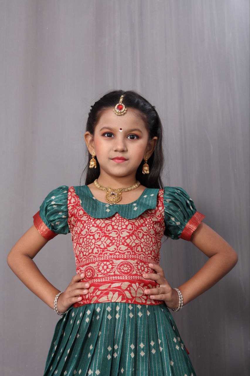 YNF DOLA SILK KESH189 VET15 KIDS WEAR WHOLESALE KIDS LEHENGA KIDS TRADITIONAL OUTFITS KIDS LEHENGA CHOLI KIDS FESTIVE WEAR KIDS WEDDING OUTFITS MANUFACTURER- Kapda Export