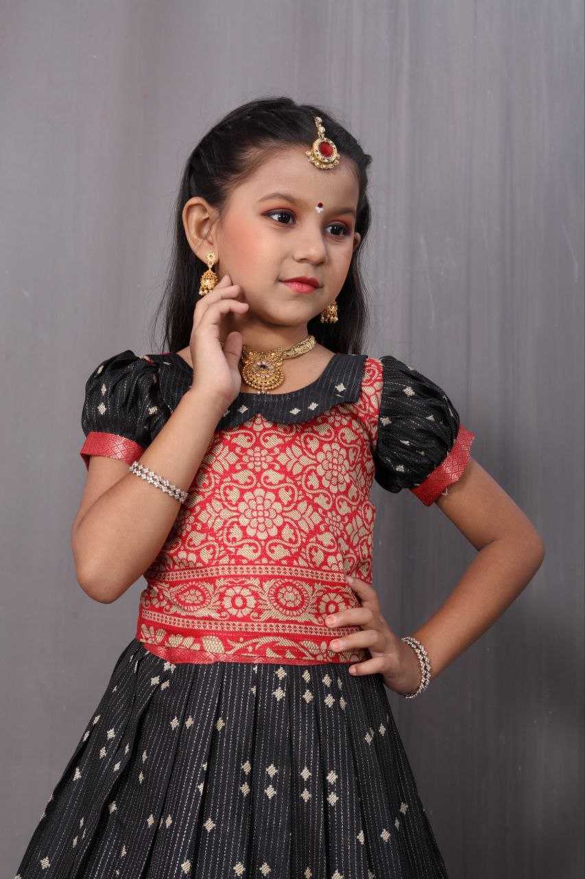 YNF DOLA SILK KESH189 VET15 KIDS WEAR WHOLESALE KIDS LEHENGA KIDS TRADITIONAL OUTFITS KIDS LEHENGA CHOLI KIDS FESTIVE WEAR KIDS WEDDING OUTFITS MANUFACTURER- Kapda Export