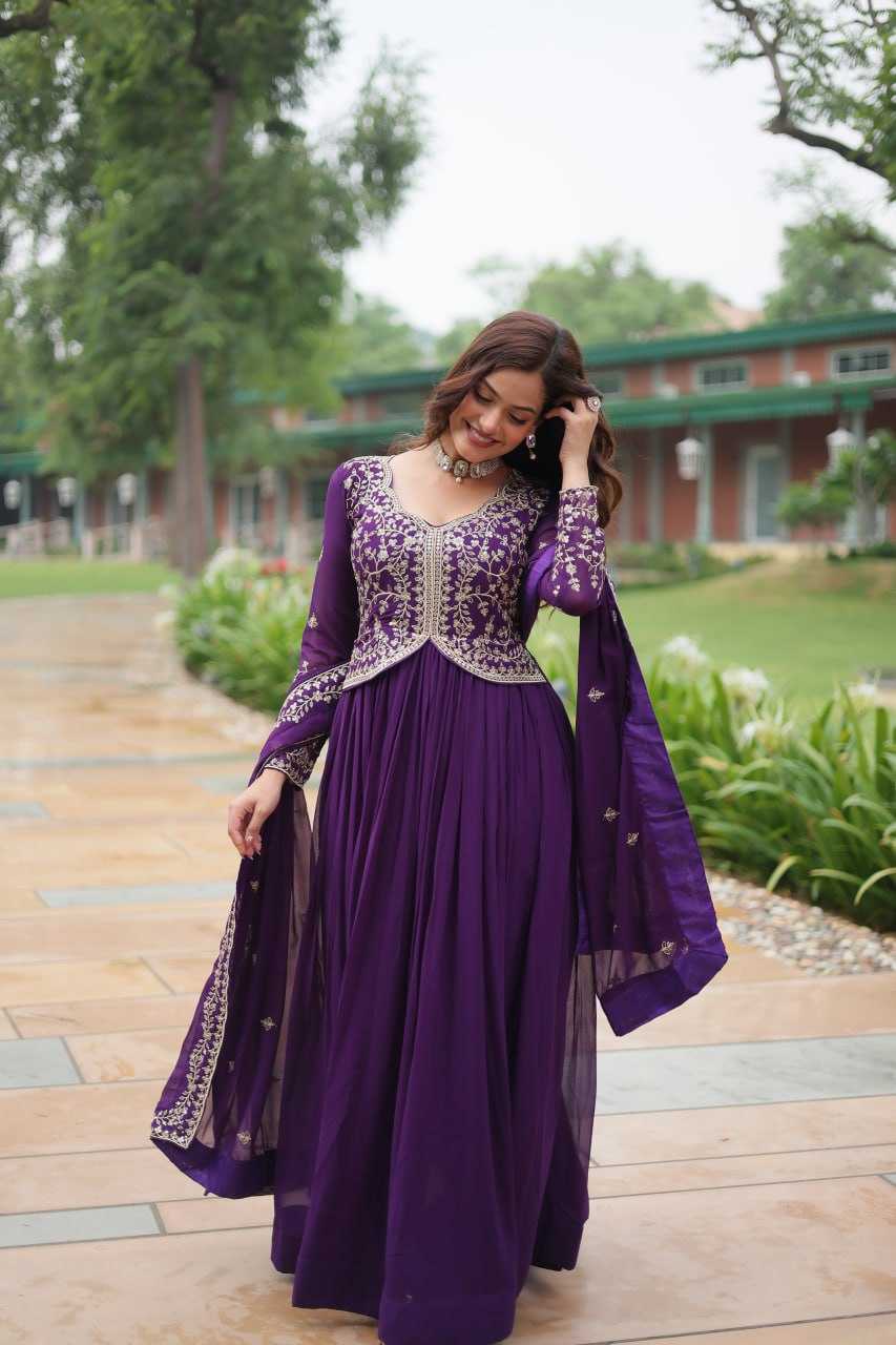 YNF FAUX BLOOMING KESH132 9202 GOWNS WHOLESALE WEDDING EMBROIDERY ANARKALI GOWNS MANUFACTURER- Kapda Export