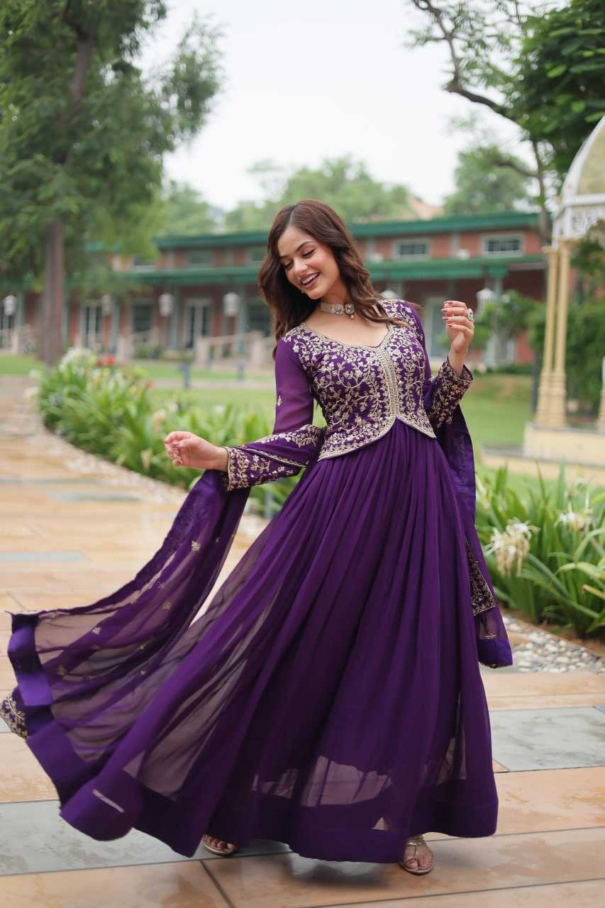 YNF FAUX BLOOMING KESH132 9202 GOWNS WHOLESALE WEDDING EMBROIDERY ANARKALI GOWNS MANUFACTURER- Kapda Export