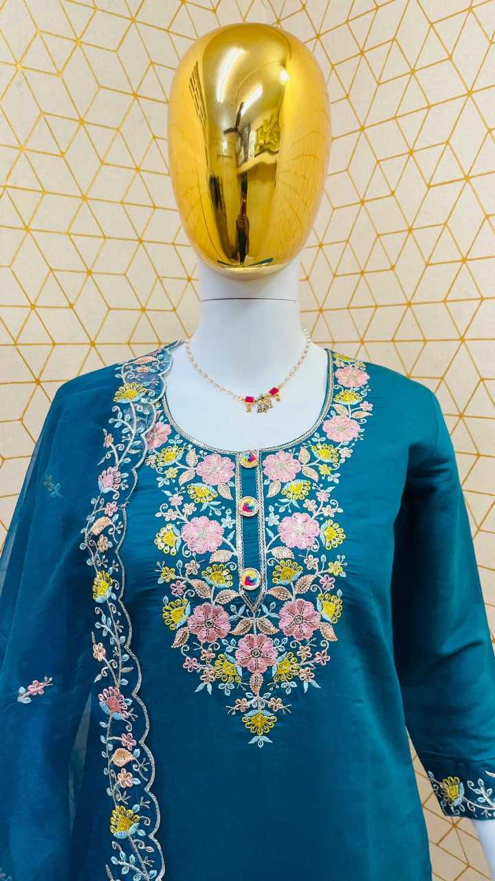 YNF HEAVY ROMAN SILK KESH247 7025 SUITS & DRESSES WHOLESALE EMBROIDEREY WEDDING LADIES SILK SUITS MANUFACTURE- Kapda Export