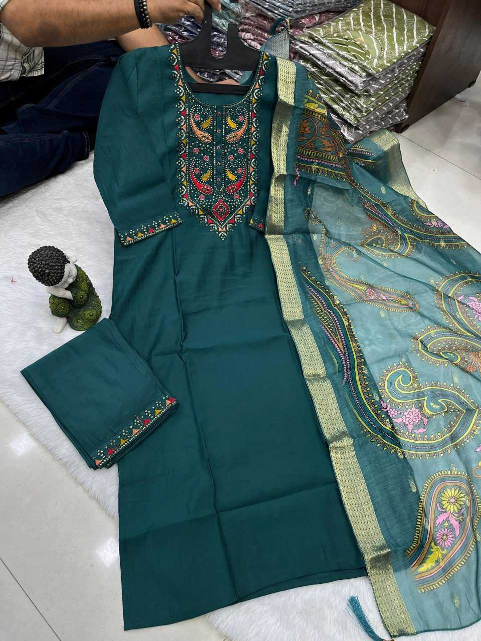 YNF HEAVY ROMAN SILKKESH258 VDA42 SUIT & DRESSES WHOLESALE EMBROIDEREY WEDDING LADIES SILK SUITS MANUFACTURE- Kapda Export