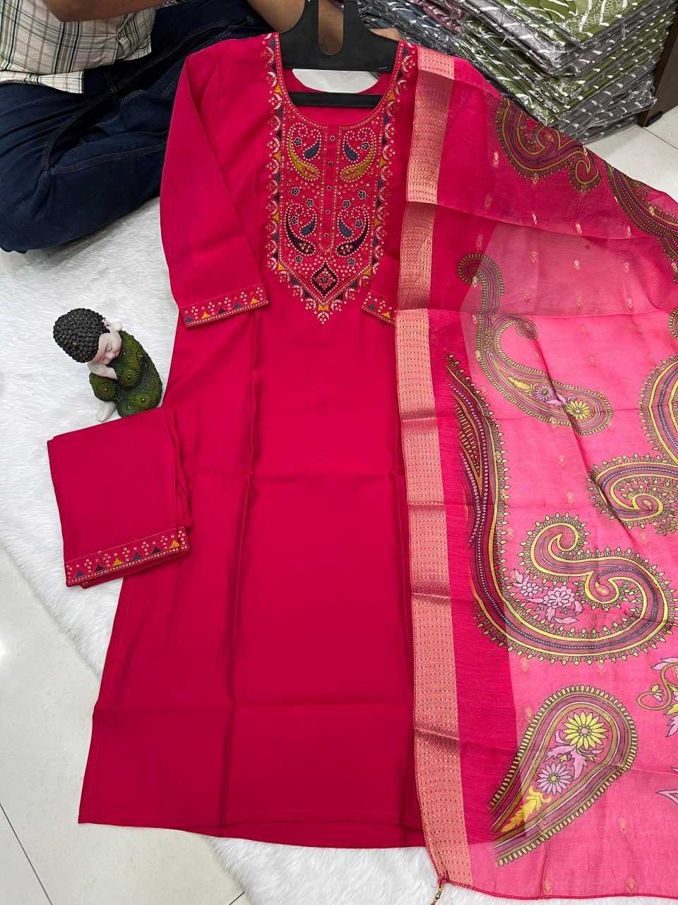 YNF HEAVY ROMAN SILKKESH258 VDA42 SUIT & DRESSES WHOLESALE EMBROIDEREY WEDDING LADIES SILK SUITS MANUFACTURE- Kapda Export