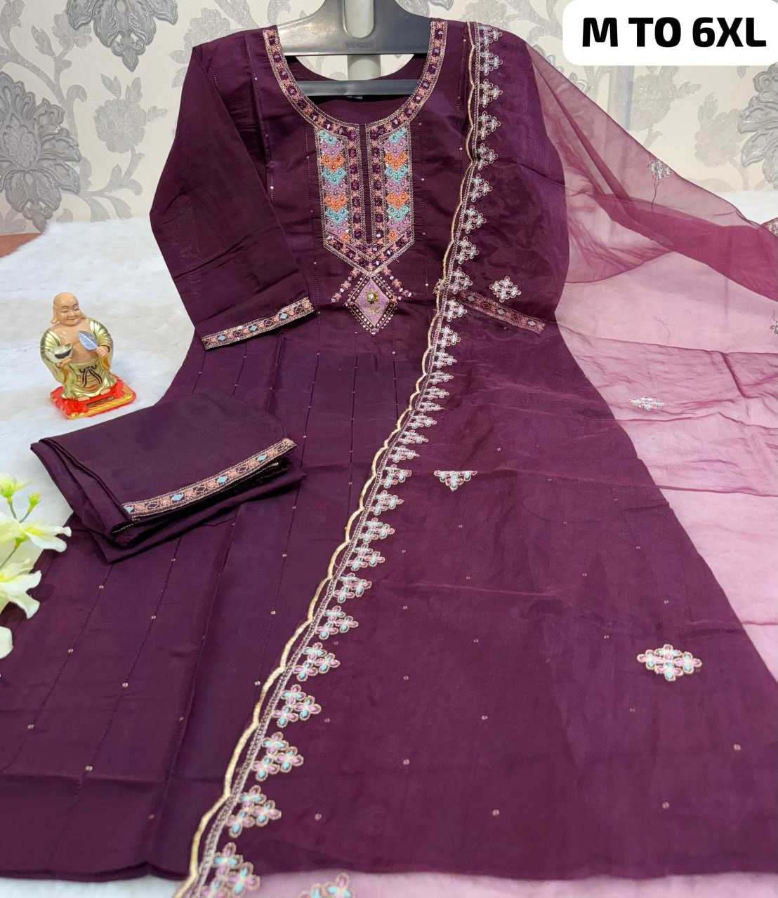 YNF MUSLIN KESH256 RNF02 3XL TO 6XL SUITS & DRESSES WHOLESALE EMBROIDERY PARTY WEAR LADIES SUITS MANUFACTURE- Kapda Export