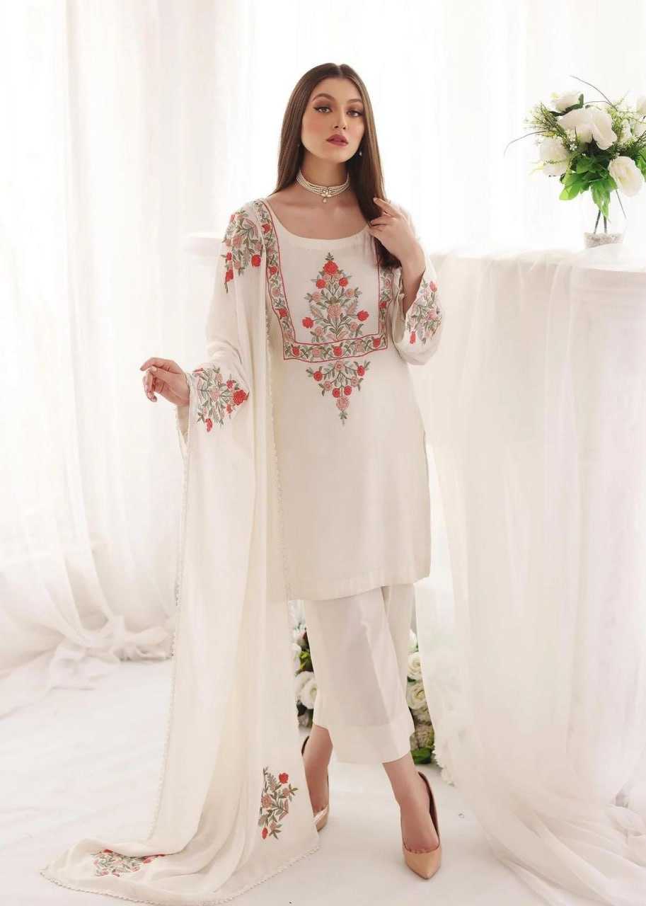 YNF MUSLIN RIN158 Stree SUITS & DRESSES WHOLESALE DESIGNER PARTY WEAR EMBROIDERY LADIES GEORGETTE SUITS MANUFACTURE- Kapda Export