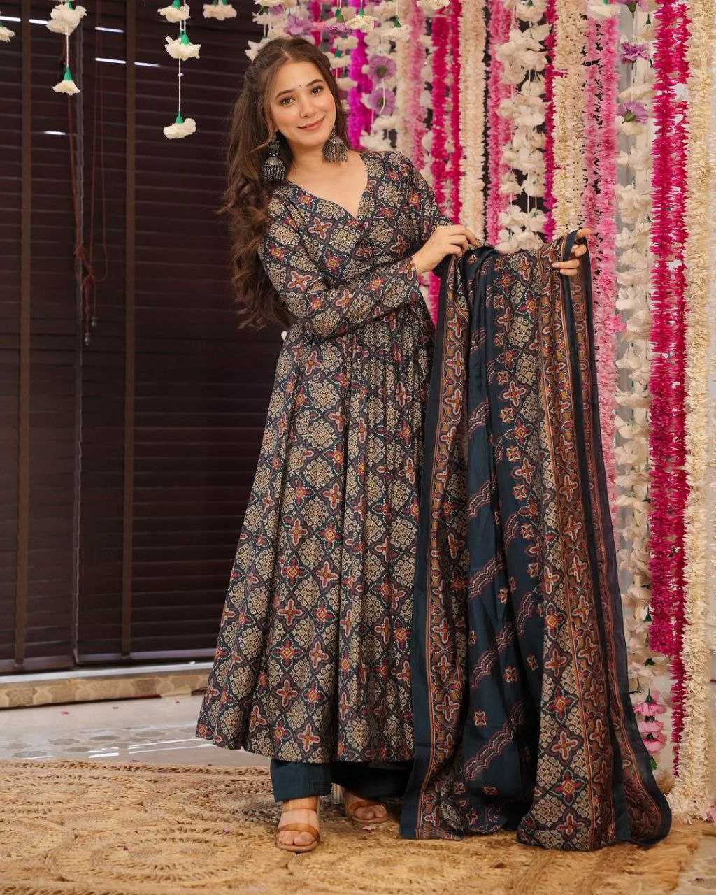 YNF SOFT COTTON KESH154 1140 GOWNS WHOLESALE PRINTED FANCY ANARAKLI GOWNS MANUFACTURER- Kapda Export