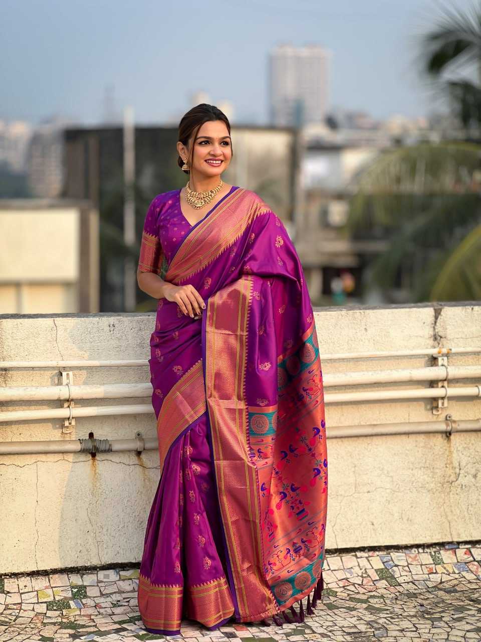 YNF SOFT SILK RIN116 PAITHANI SAREES SILK SAEES WHOLESALE PAITHANI SILK SOFT SILK SAREE FOR WEDDING SAREES MANUFACTURER- Kapda Export