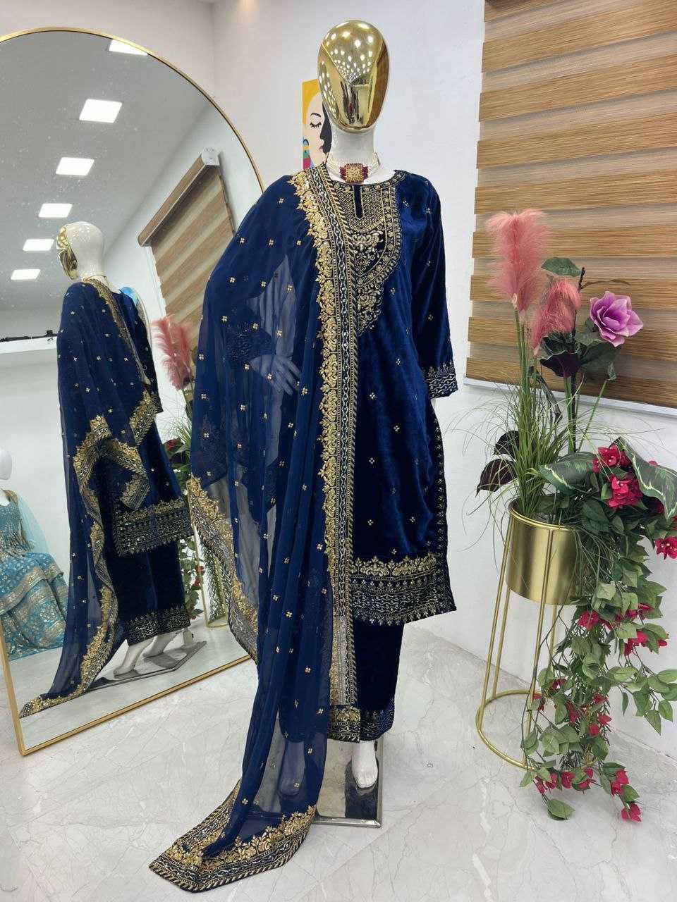 YNF VELVET KESH158 6002 SUITS & DRESSES WHOLESALE EMBROPIDERY VELVET PARTY WEAR LONG KURTI SUITS MANUFACTURE- Kapda Export