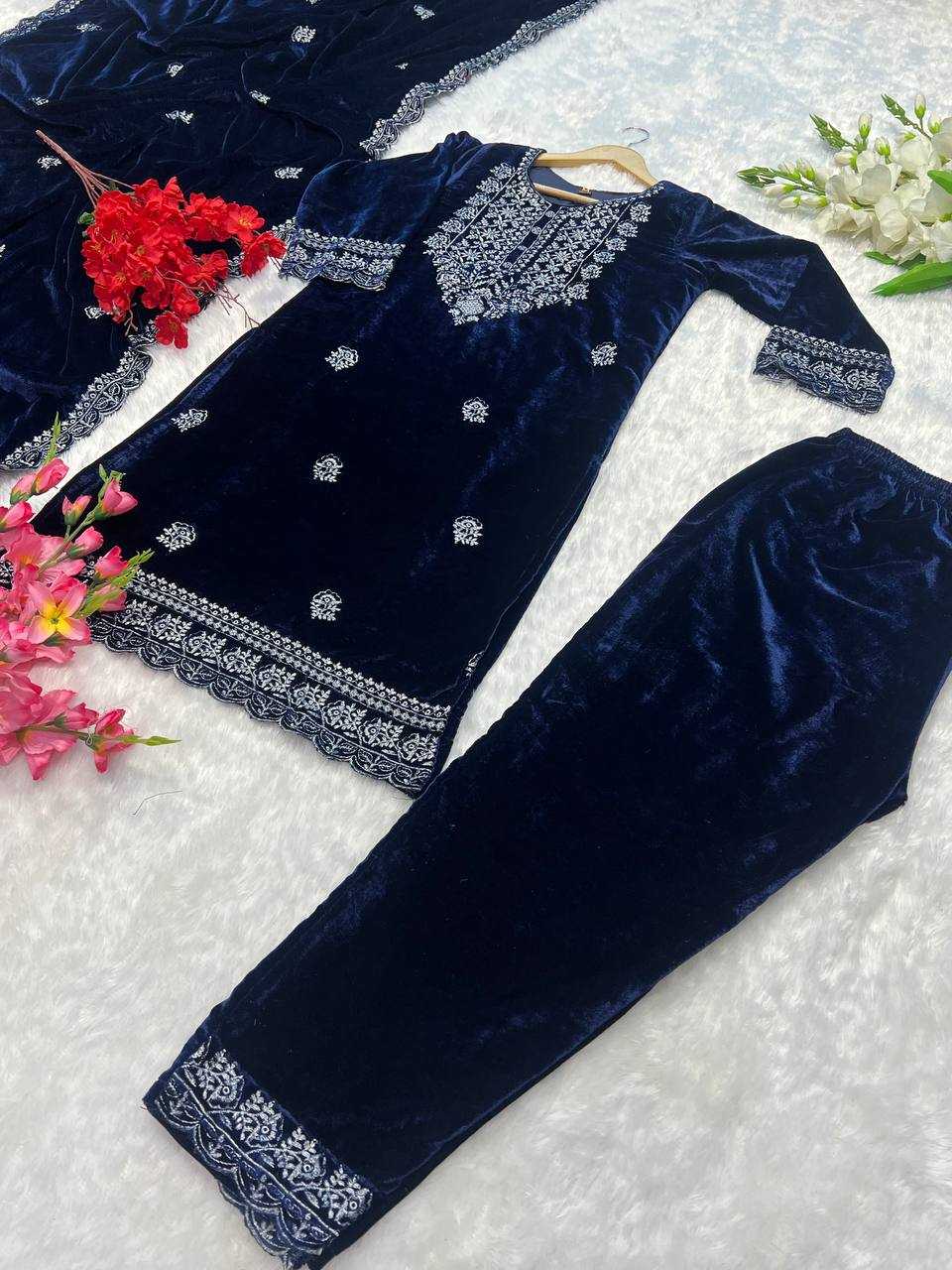 YNF VELVET KESH164 G79 SUITS & DRESSES WHOLESALE EMBROPIDERY VELVET WEDDING BLUE SUITS MANUFACTURE- Kapda Export