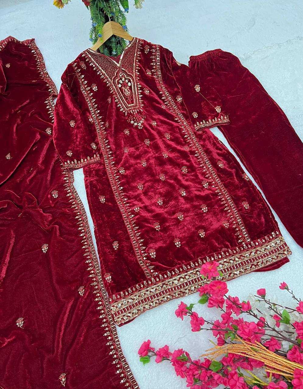 YNF VELVET KESH399 3132 SUITS & DRESSES WHOLESALE HIGH-LOW WEDDING EID SUITS MANUFACTURER- Kapda Export