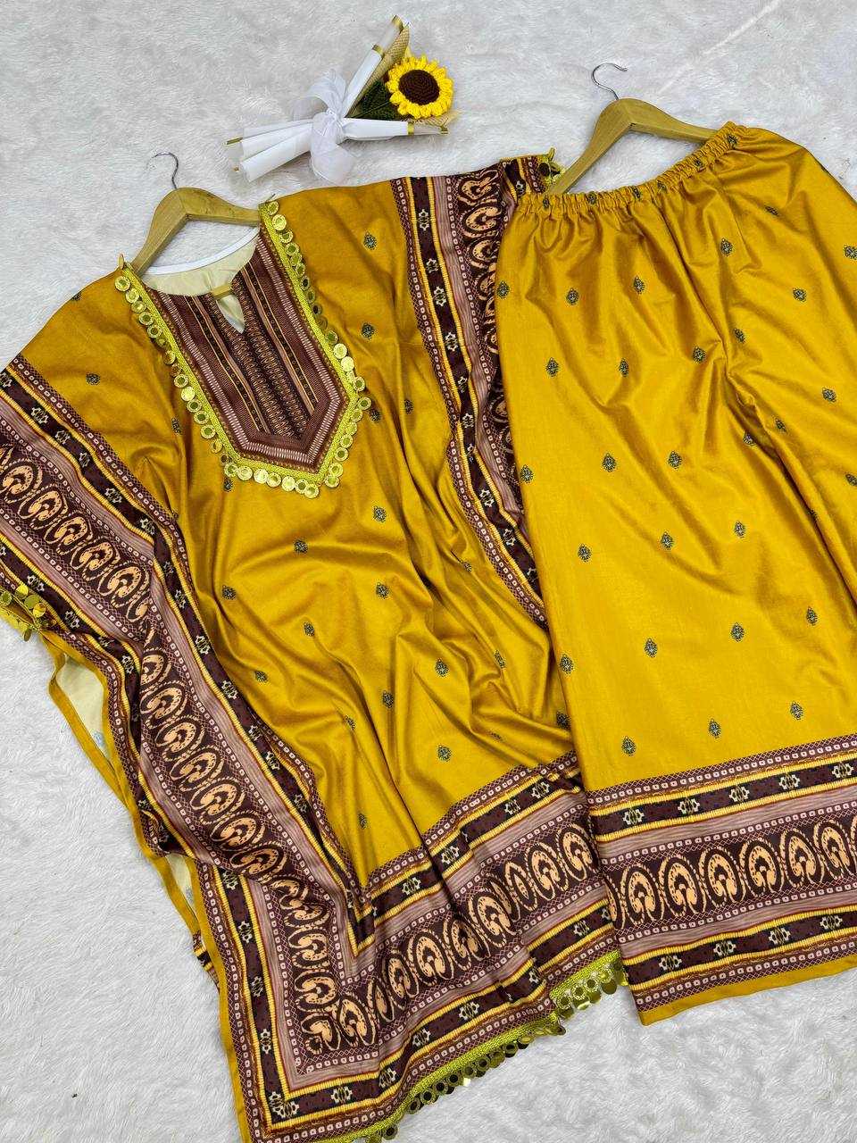 YNF VISCOSE VELVET RIN169 5804 KURTI WHOLESALE PRINTED KAFTAN KURTI WITH PALAZZO MANUFACTURER- Kapda Export