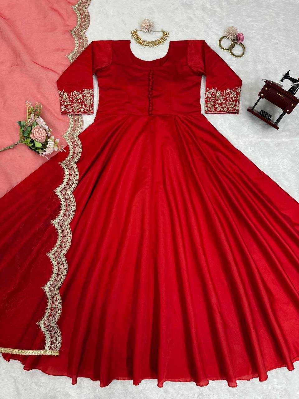 YNF TAPETA SILK RIN169 5751 GOWNS WHOLESALE LONG EMBROIDERY WORK GOWNS MANUFACTURER