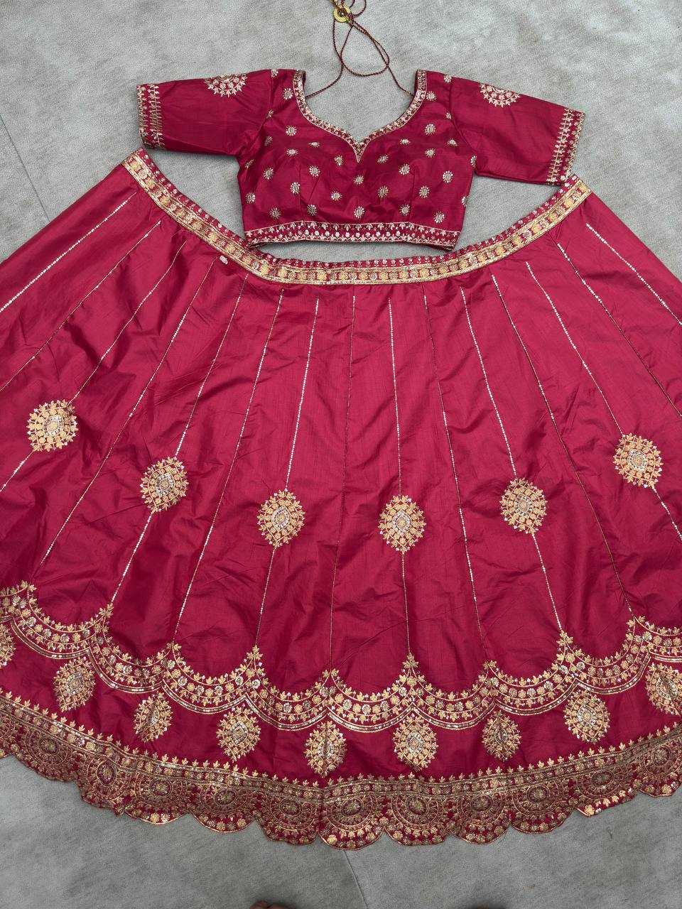 YNF SILK RIN114 5039 LEHENGAS WHOLESALE FANCY TRADITIONAL SILK EMBROIDERED LEHENGAS MANUFACTURER