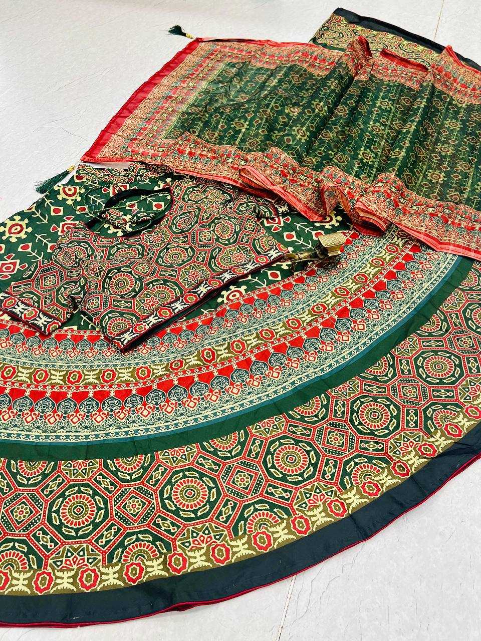 YNF COTTON KESH211 LDY67 LEHENGAS WHOLESALE TRADITIONAL PRINTED GREEN LEHENGAS MANUFACTURER