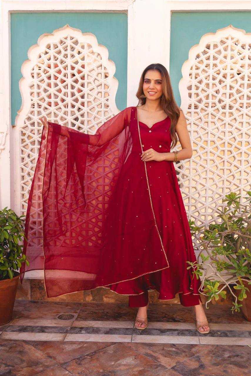 YNF GEORGETTE KESH211 LDY36 GOWNS WHOLESALE EMBROIDERY ANARKALI LONG GEORGETTE SLEEVELESS MAROON GOWNS MANUFACTURER