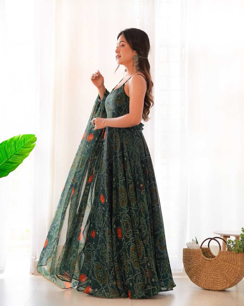 YNF CHIFFON KESH229 31 GOWNS WHOLESALE PRINTED ANARKALI LONG SLEEVELEES CHIFFON GOWNS MANUFACTURER