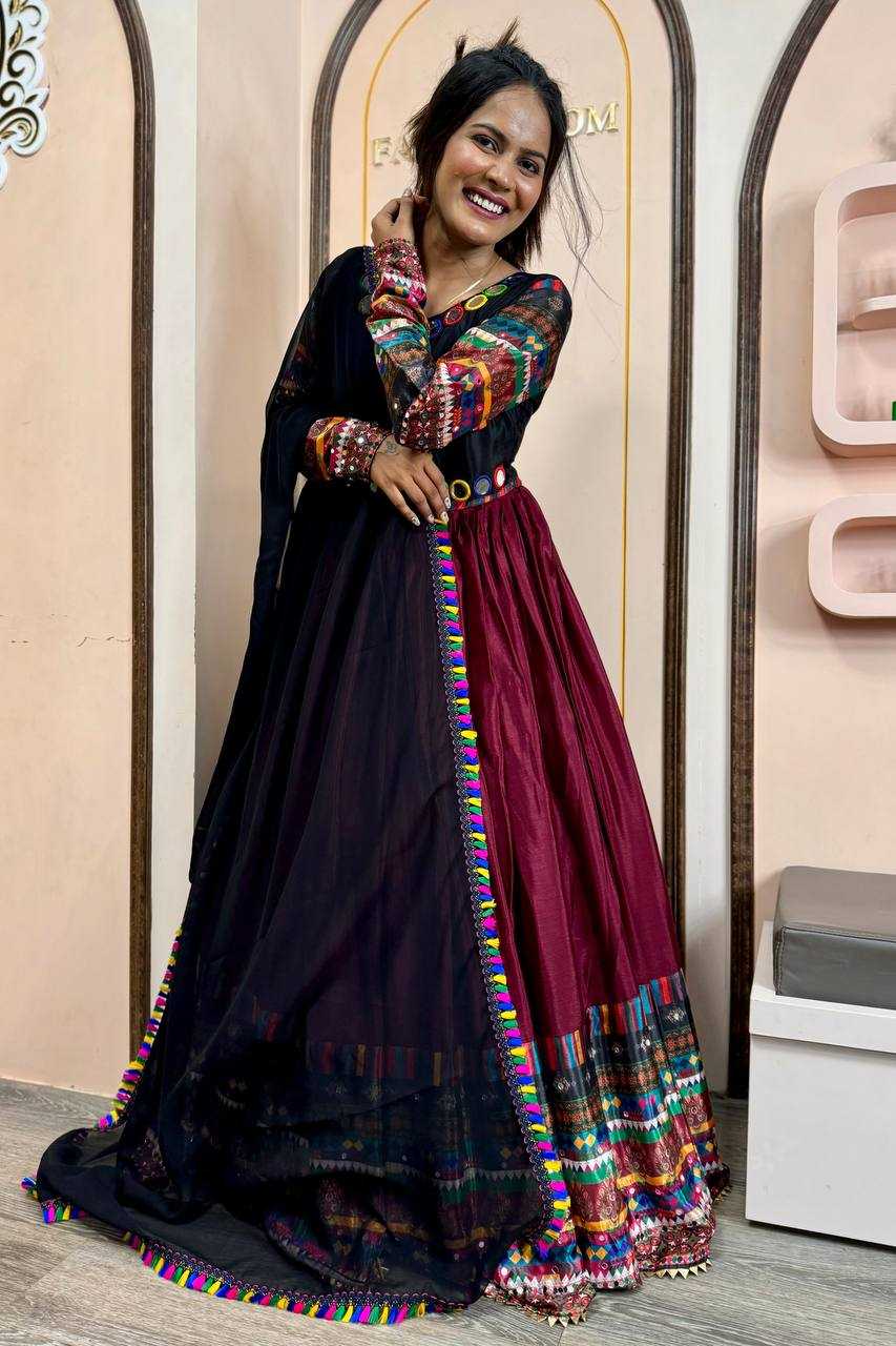 YNF CHINON SILK KESH228 547 GOWNS WHOLESALE LONG WORK NAVRATRI GOWNS MANUFACTURER- Kapda Export