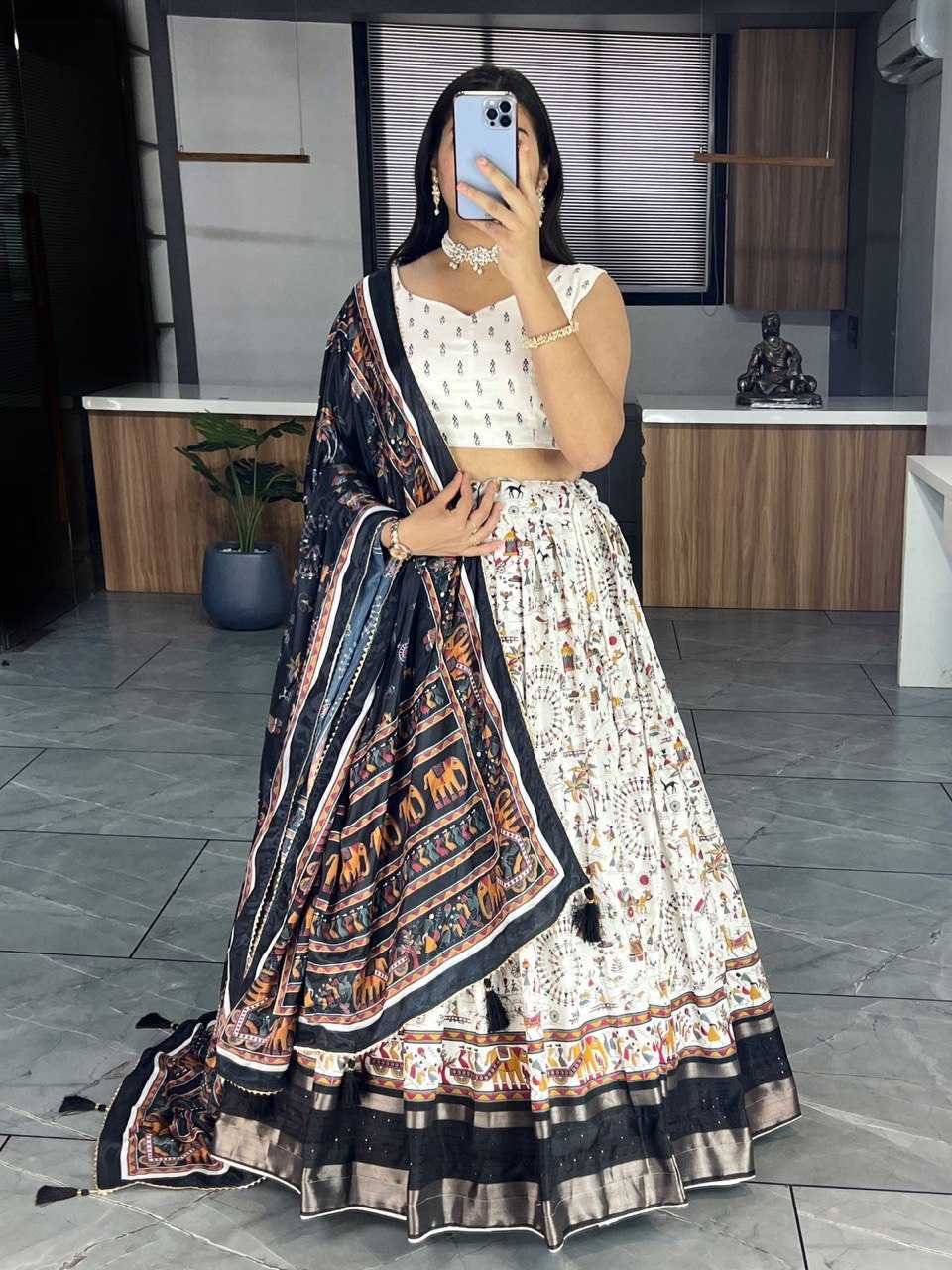 YNF DOLA SILK RIN119 6140 LEHENGAS WHOLESALE TRADITIONAL SILK PRINTED WHITE LEHENGAS MANUFACTURER- Kapda Export