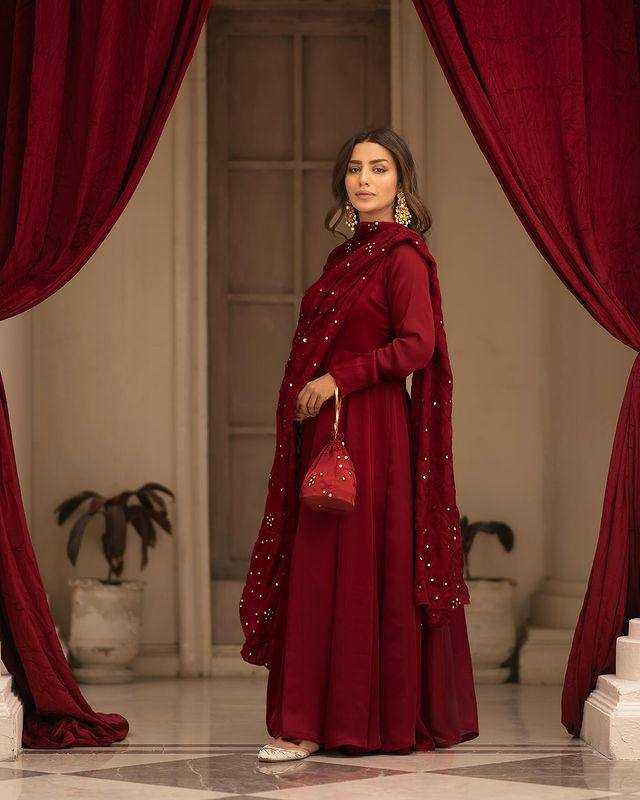 YNF GEORGETTE KESH232 923 GOWNS WHOLESALE LONG GEORGETTE WEDDING MAROON GOWNS MANUFACTURER- Kapda Export