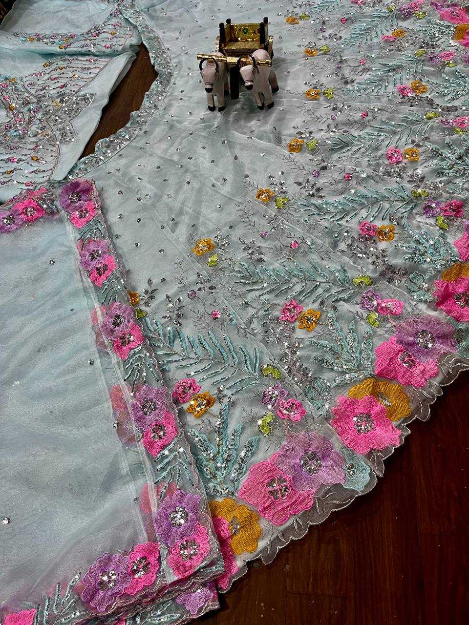 YNF ORGANZA SILK RIN108 1688 LEHENGAS WHOLESALE DESIGENR SILK WEDDING EMBROIDERED ENGAGEMENT LEHENGAS MANUFACTURER- Kapda Export