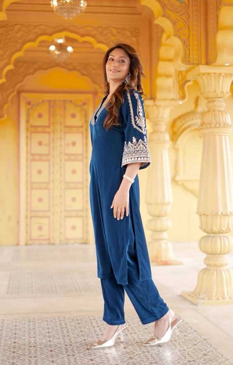 YNF VELVET KESH148 051 KURTIS WHOLESALE EMBROIDERED V NECK 3/4 SLEEVE KURTI WITH PANT BLUE KURTIS MANUFACTURER- Kapda Export