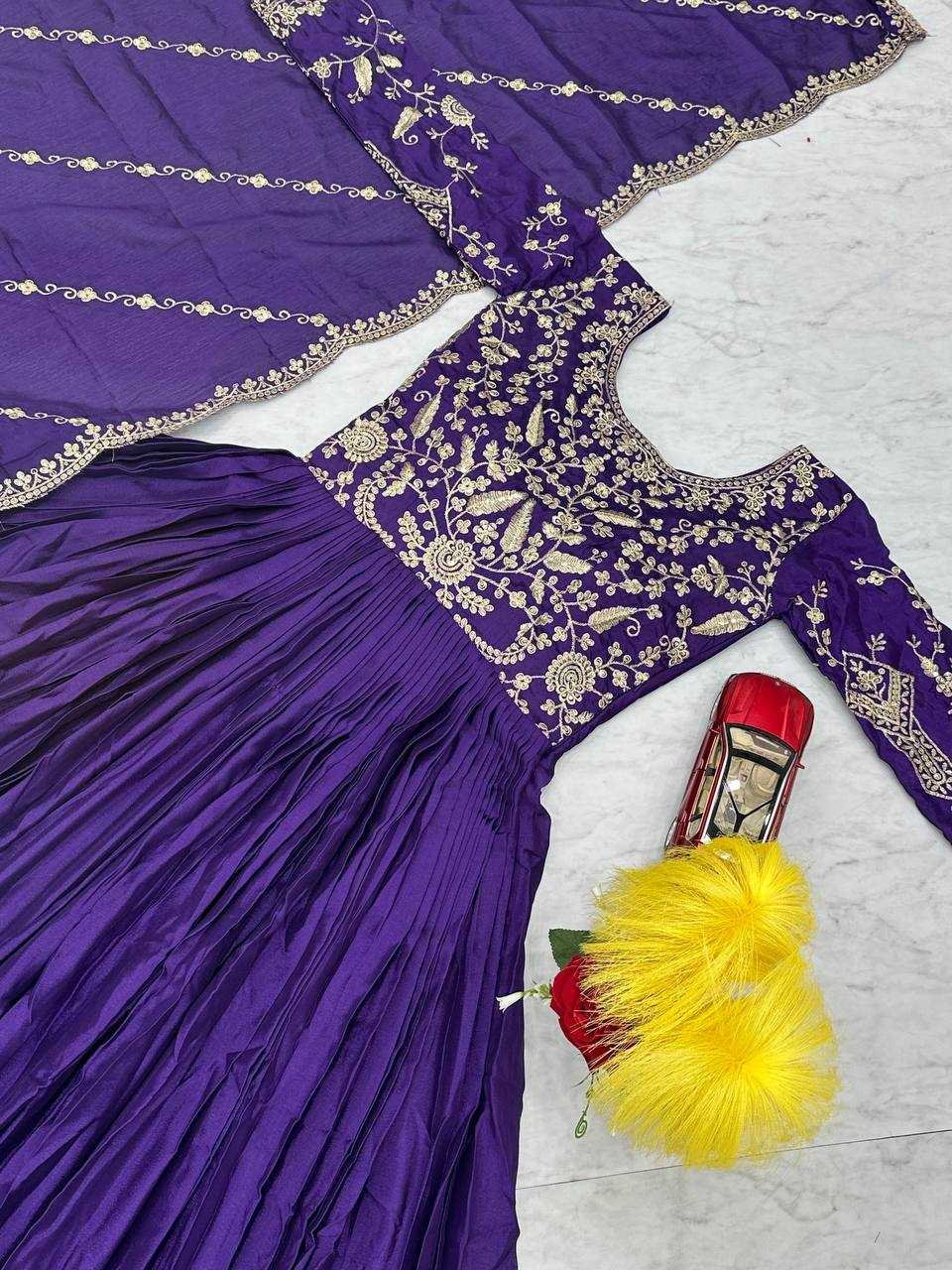 YNF CHINON KESH120 206 GOWNS WHOLESALE PURPLE ANARAKLI EMBROIDERY SILK GOWNS MANUFACTURER- Kapda Export