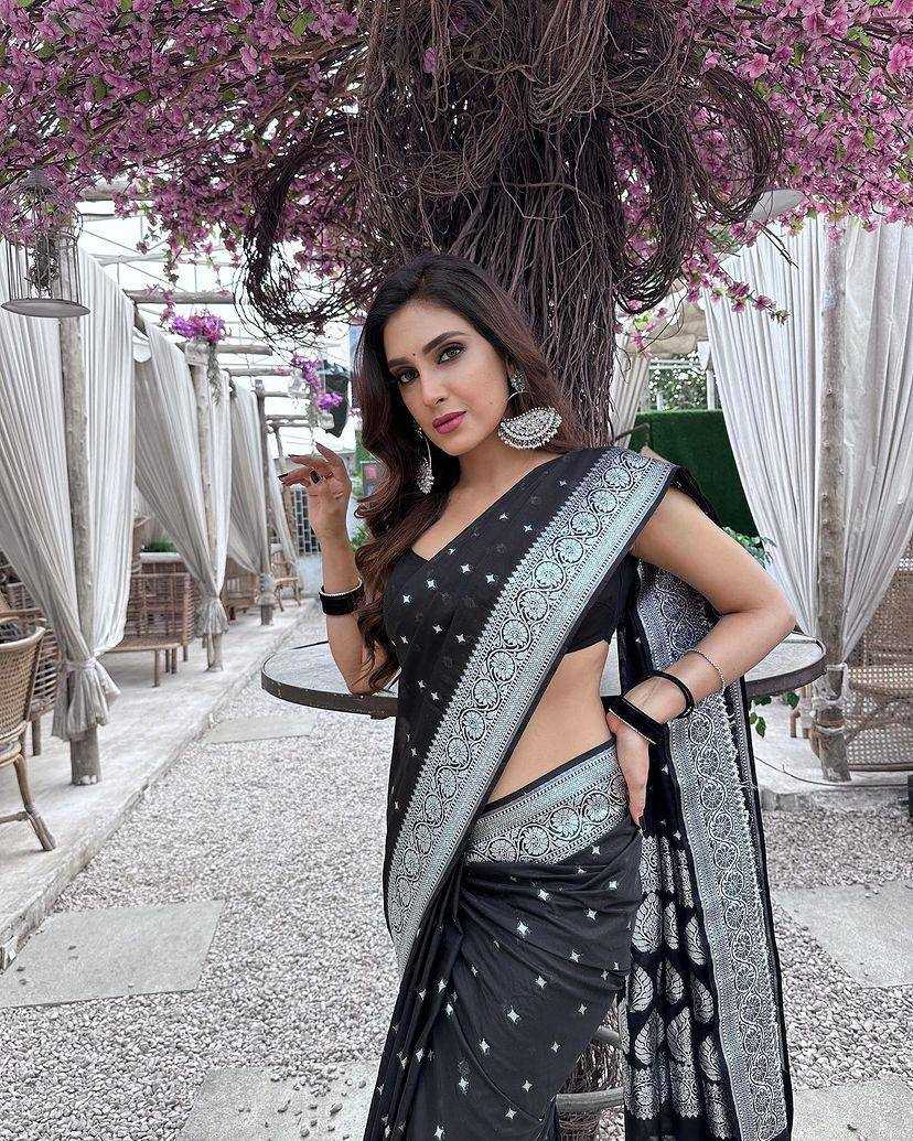 YNF COTTON RIN179 598 SAREES WHOLESALE COTTON LINEN ZARI BORDER BLACK SAREES MANUFACTURER- Kapda Export