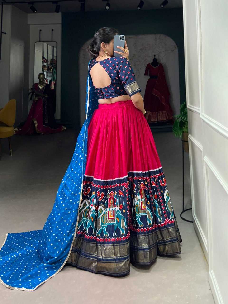 YNF DOLA SILK KESH134 1623 LEHENGAS WHOLESALE SILK TRADITIONAL PRINTED LEHENGAS MANUFACTURER- Kapda Export