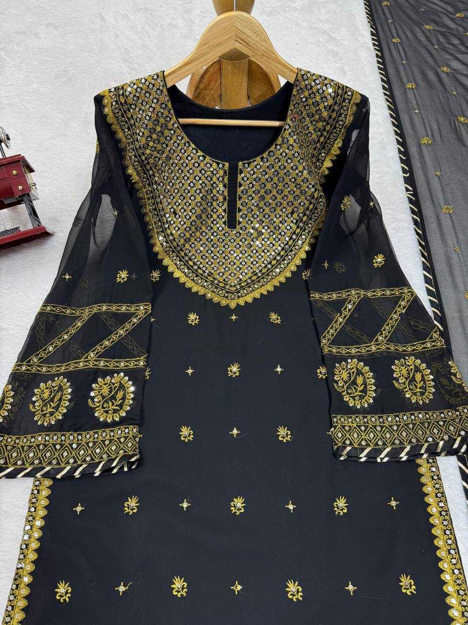 YNF FAUX GEORGETTE RIN169 5786 SUITS & DRESSES WHOLESALE PAKISTANI BLACK SALWAR GEORGETTE EID COLLECTIONS SUITS MANUFACTURE- Kapda Export