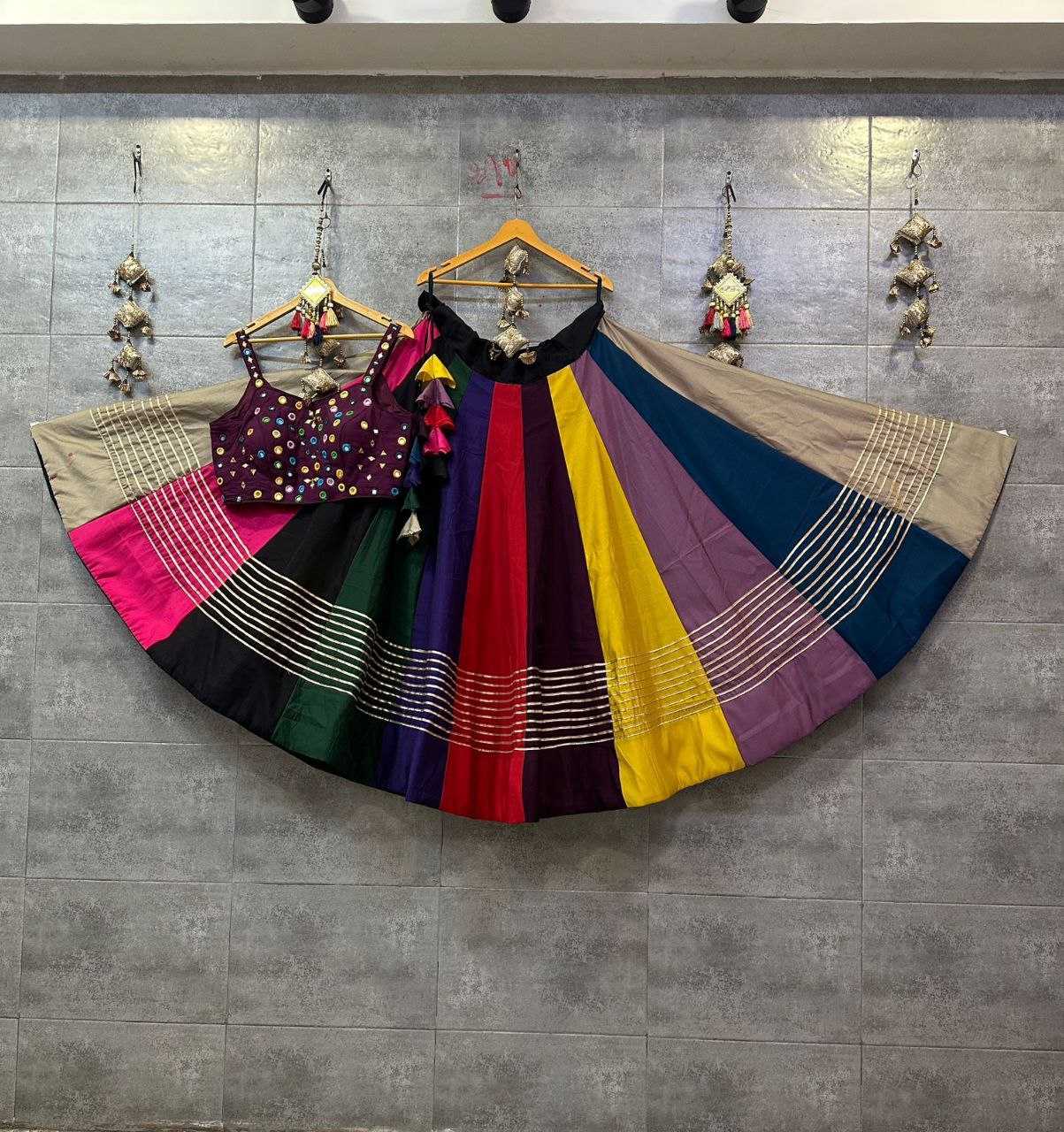 YNF HEAVY ROMAN SILK KESH179 AHB115 LEHENGAS WHOLESALE SILK TRADITIONAL CHANIYA CHOLI LEHENGAS MANUFACTURER- Kapda Export