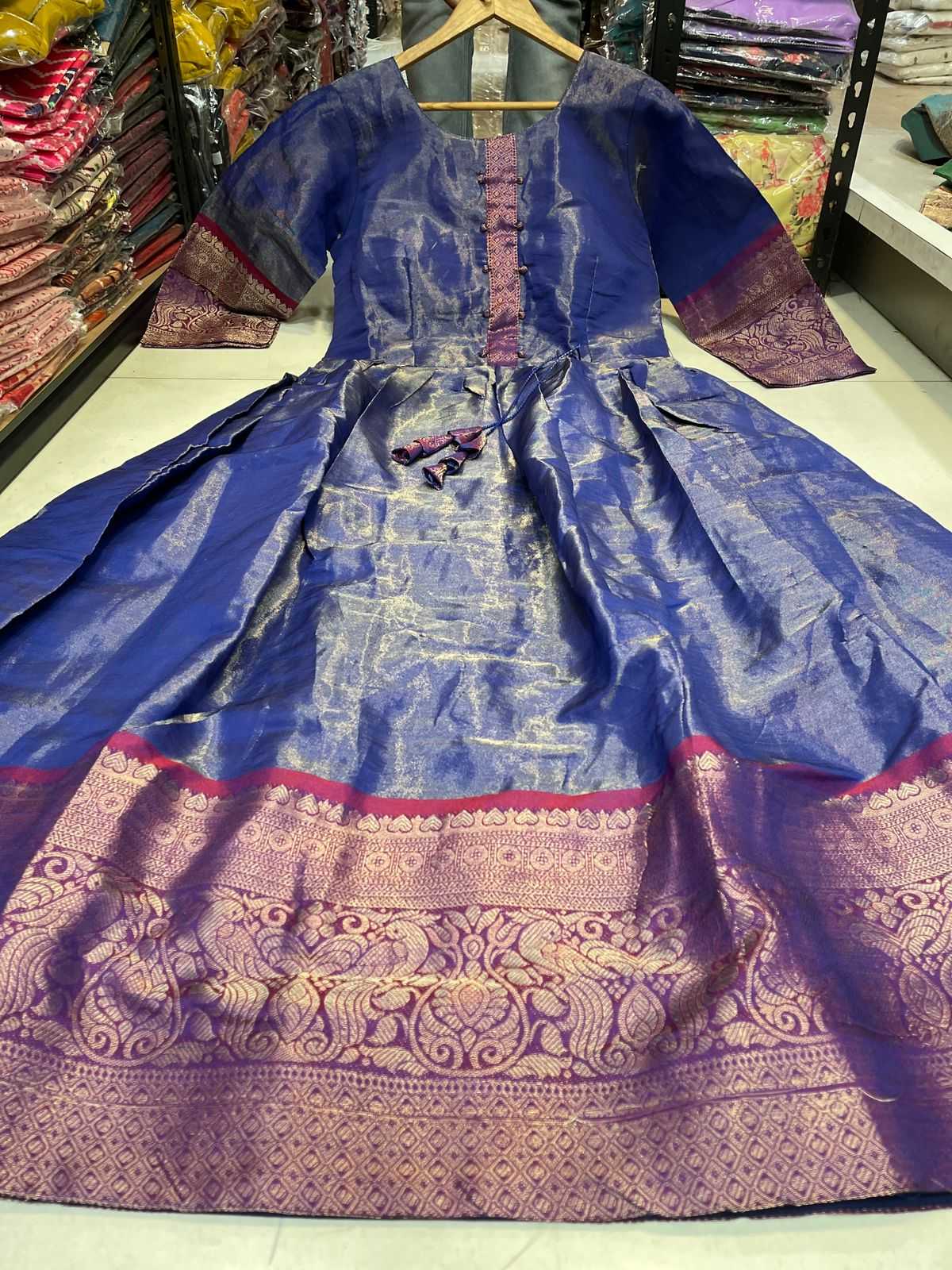 YNF JACQURD KESH255 ETF07 GOWNS WHOLESALE FANCY LONG SILK GOWNS MANUFACTURER- Kapda Export