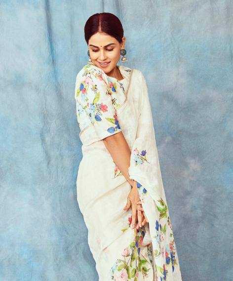 YNF LINEN KESH223 137 SAREES WHOLESALE WHITE COTTON PRINTED LINEN SAREES MANUFACTURER- Kapda Export