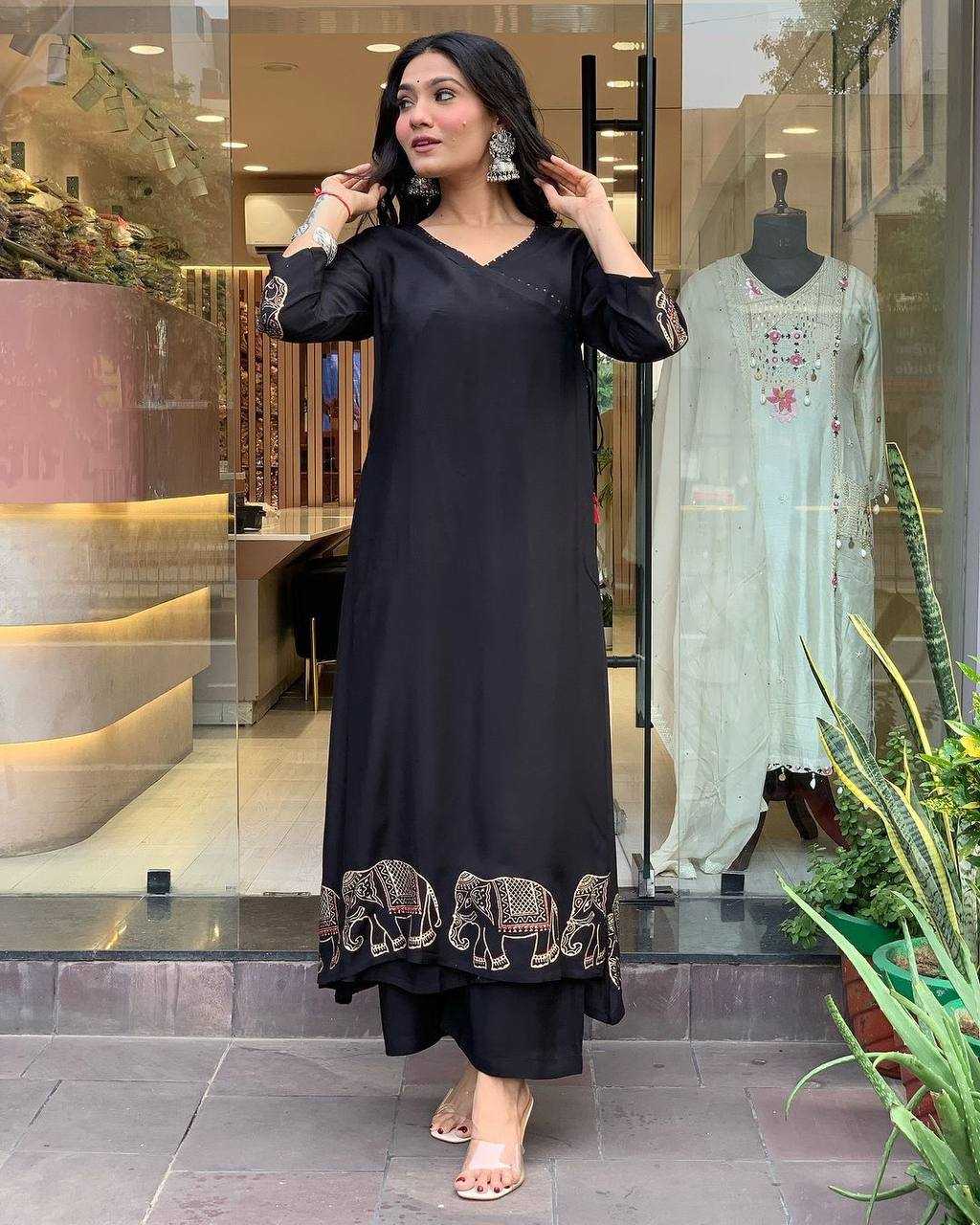 YNF MUSLIN KESH211 LDY115 KURTIS WHOLESALE FESTIVE LONG KURTI WITH BOTTOM BLACK KURTIS MANUFACTURER- Kapda Export