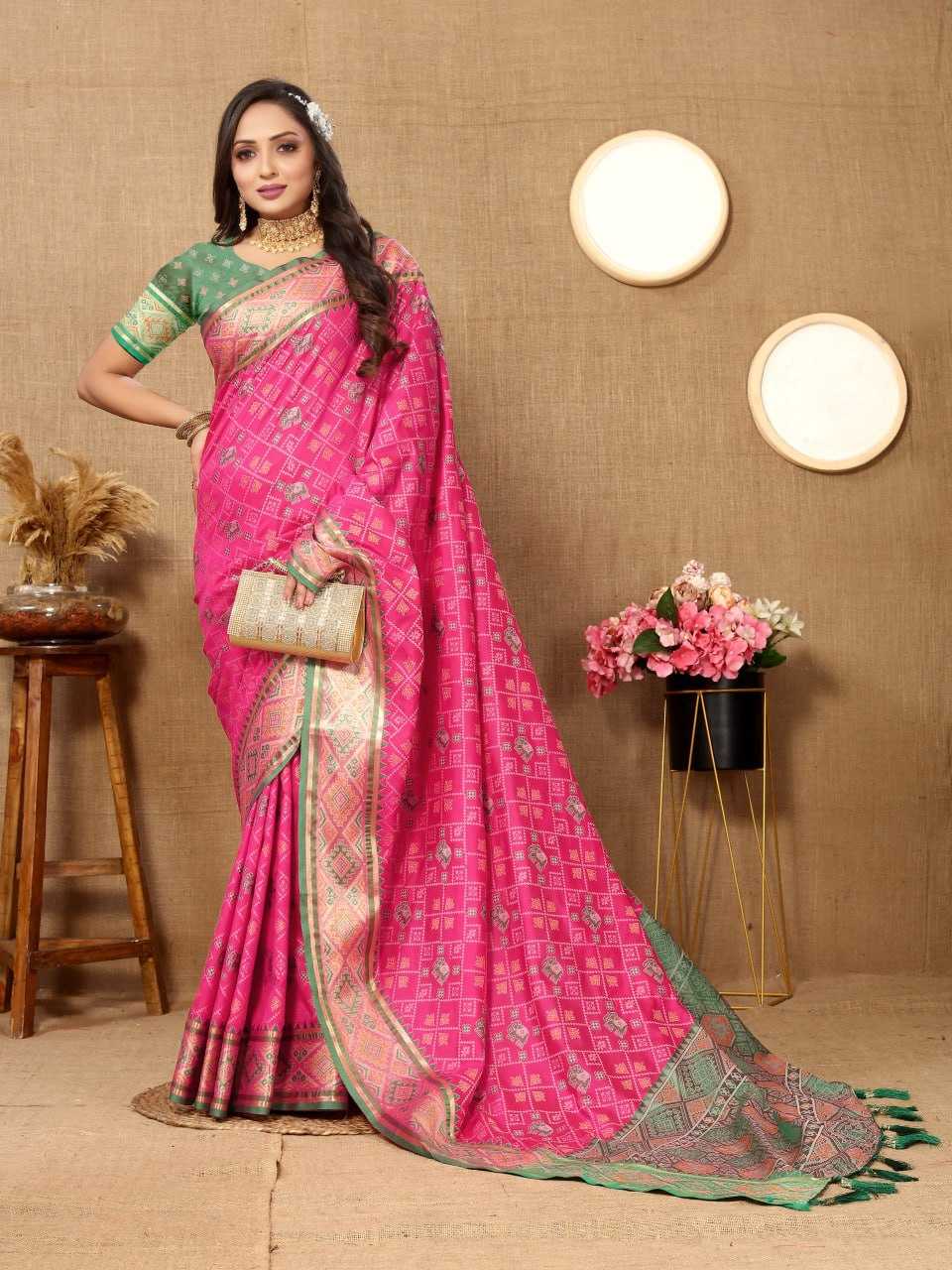 YNF PATOLA SILK RIN150 Patola SILK SAREES WHOLESALE PATOLA ZARI BORDER PRINTED SILK SAREES MANUFACTURER- Kapda Export