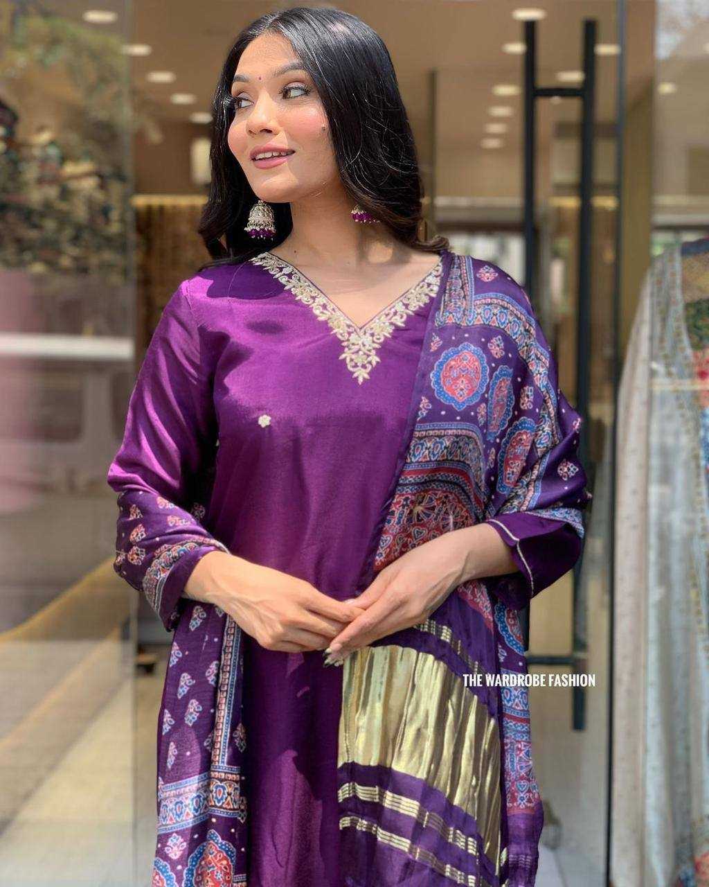 YNF PREMIUM ROMAN SILK KESH211 LDY119 SUITS & DRESSES WHOLESALE WEDDING SILK EMBROIDERED SUITS MANUFACTURE- Kapda Export