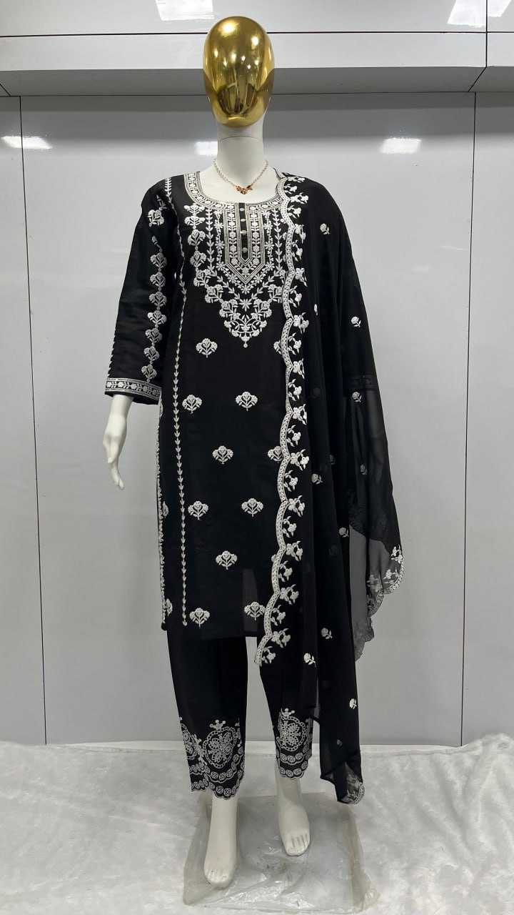 YNF ROMAN SILK KESH247 7013 SUITS & DRESSES WHOLESALE EMBROPIDERY PAKISTANI LADIES SUITS MANUFACTURE- Kapda Export