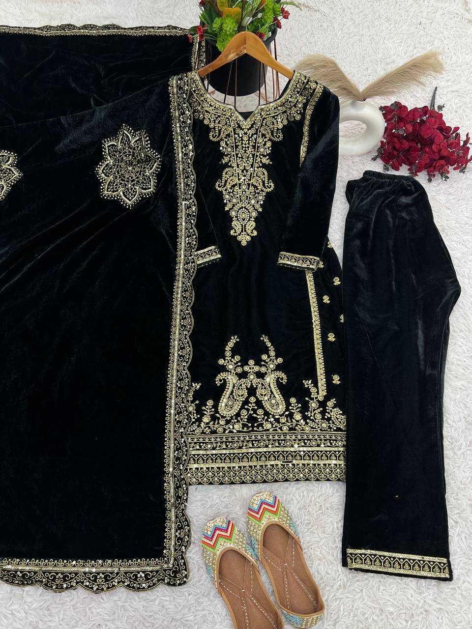 YNF VELVET KESH122 399 SUITS & DRESSES WHOLESALE EMBROPIDERY VELVET PARTY WEAR BLACK SUITS MANUFACTURE- Kapda Export