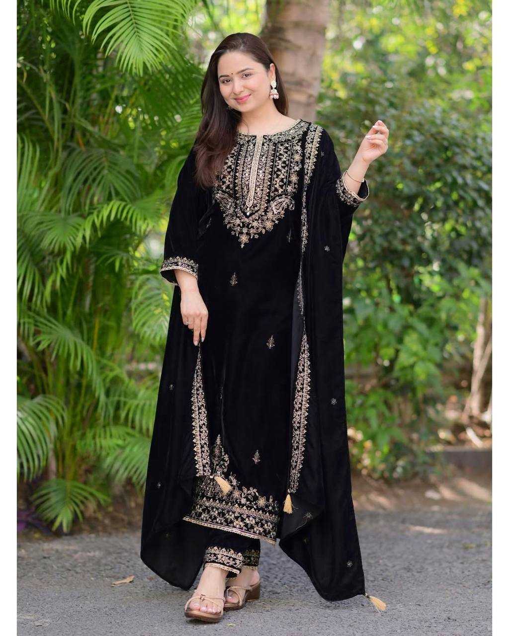 YNF VELVET KESH123 5213 SUITS & DRESSES WHOLESALE EMBROIDEREY PARTY WEAR BLACK SALWAR VELVET SUITS MANUFACTURE- Kapda Export