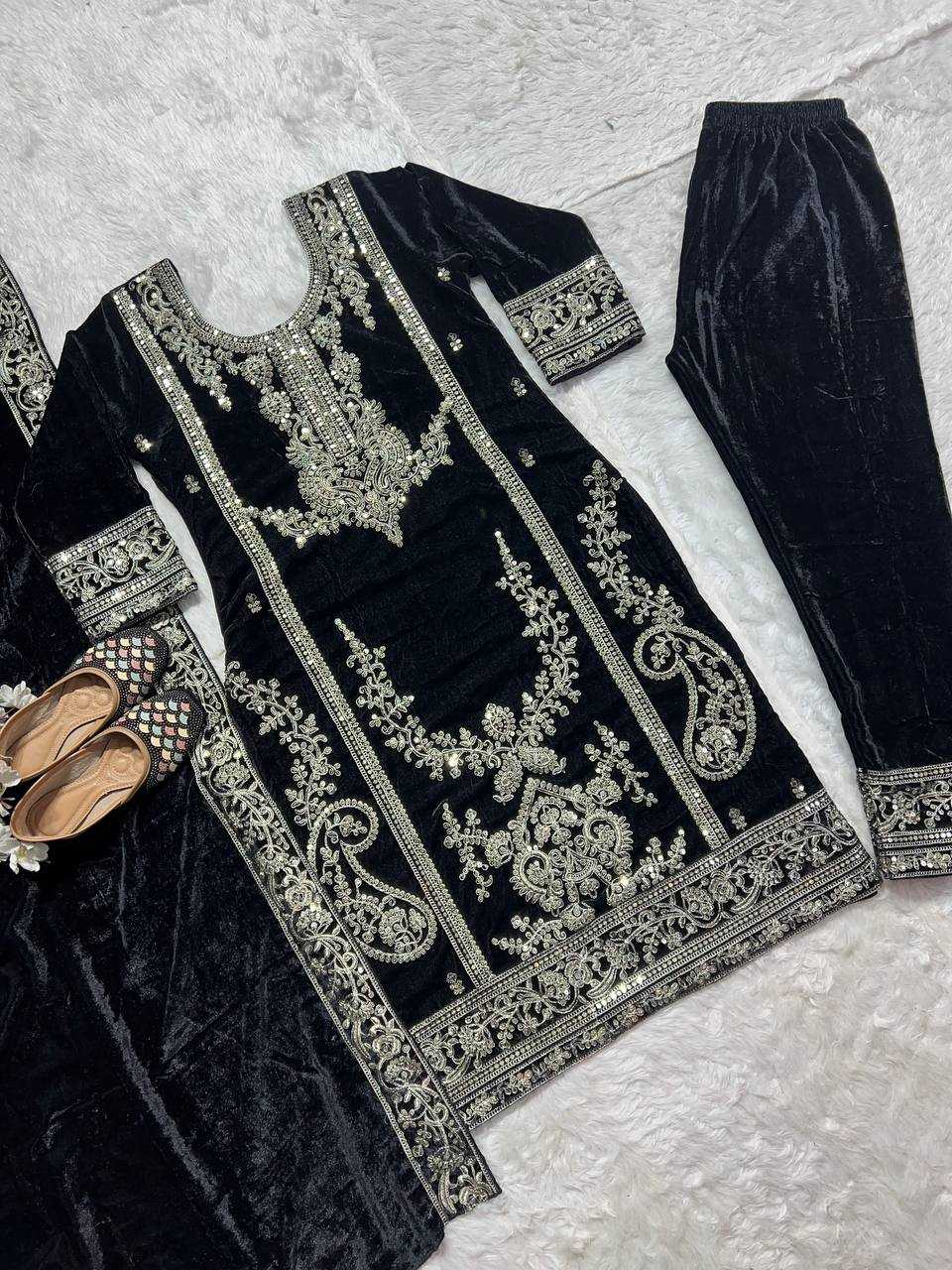 YNF VELVET KESH145 3025 SUITS & DRESSES WHOLESALE EMBROIDERED VELVET PARTY WEAR BLACK SUITS MANUFACTURE- Kapda Export