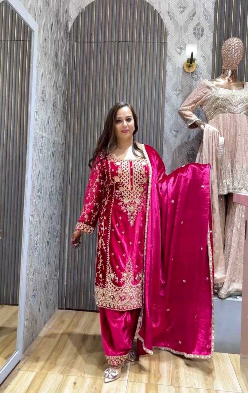 YNF VELVET KESH156 1136 SUITS & DRESSES WHOLESALE EMBROPIDERY VELVET WEDDING PINK SUITS MANUFACTURE- Kapda Export