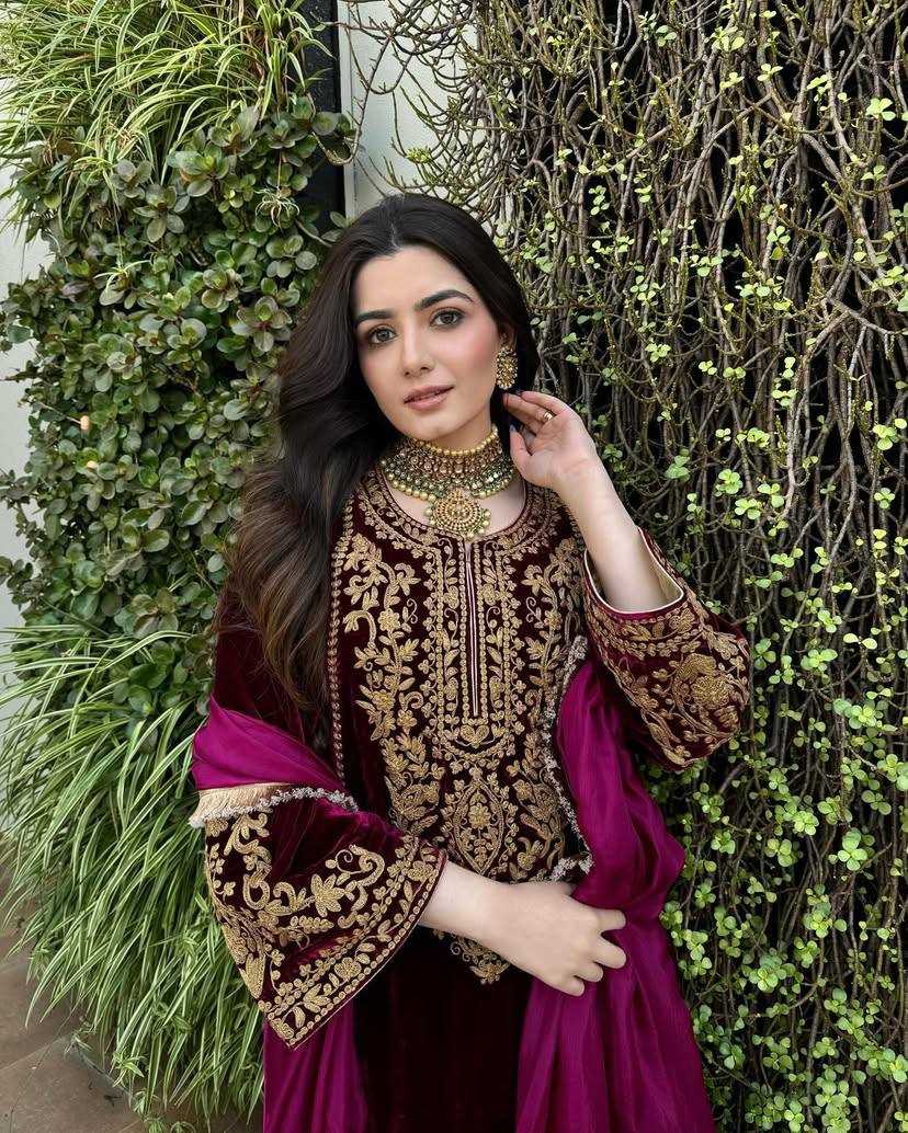 YNF VELVET KESH158 9289 SUITS & DRESSES WHOLESALE PAKISTANI EMBROIDERY VELVET EID COLLECTIONS SUITS MANUFACTURE- Kapda Export