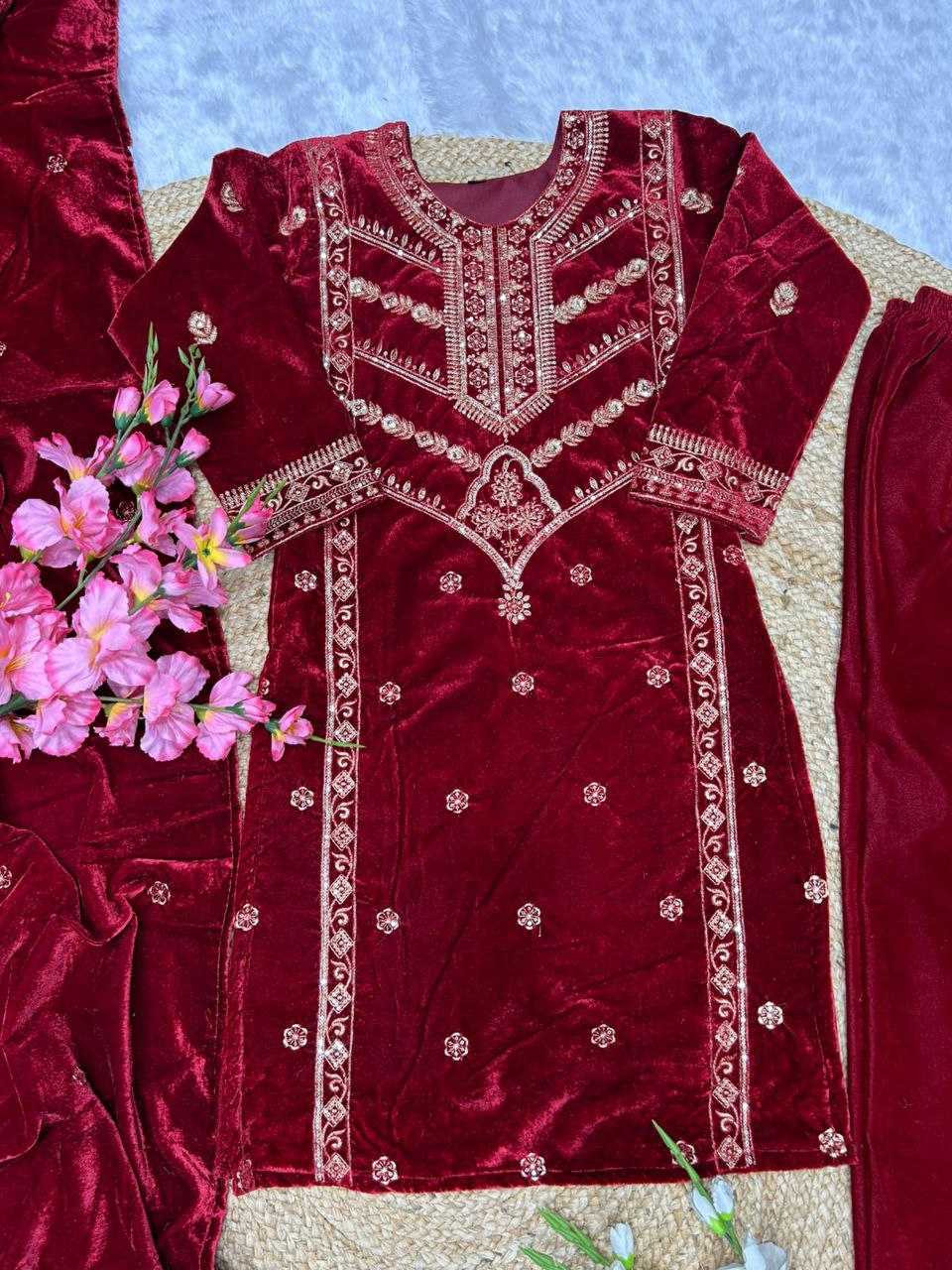 YNF VELVET KESH164 G80 SUITS & DRESSES WHOLESALE EMBROIDEREY PARTY WEAR VELVET SUITS MANUFACTURE- Kapda Export